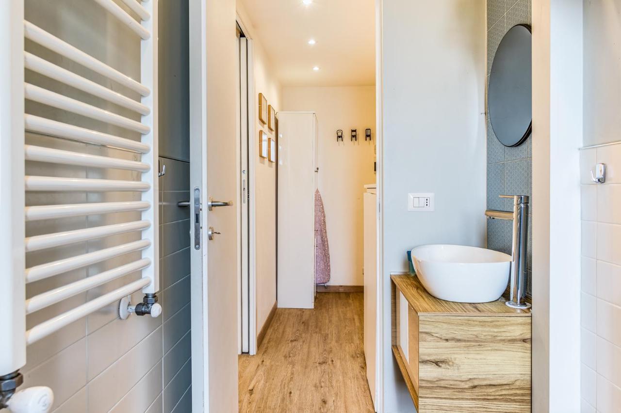 Travel Inside Srl - Ripa 127 Apartment Navigli Milan Bagian luar foto