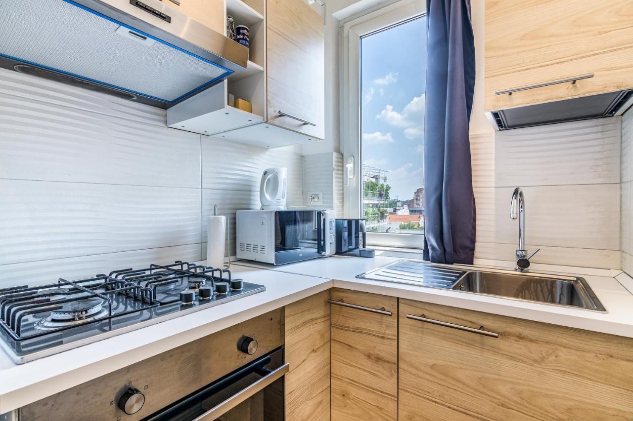 Travel Inside Srl - Ripa 127 Apartment Navigli Milan Bagian luar foto